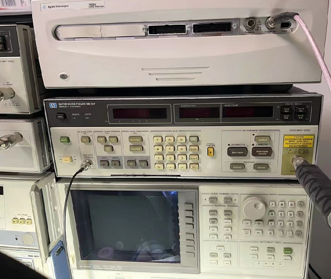 62b9055622758.png 噪聲源8970B 4.png