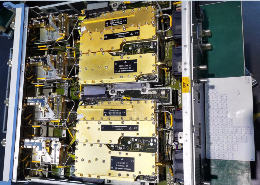 62d0caf5e0def.jpg 維修信號(hào)源R&S 6.jpg