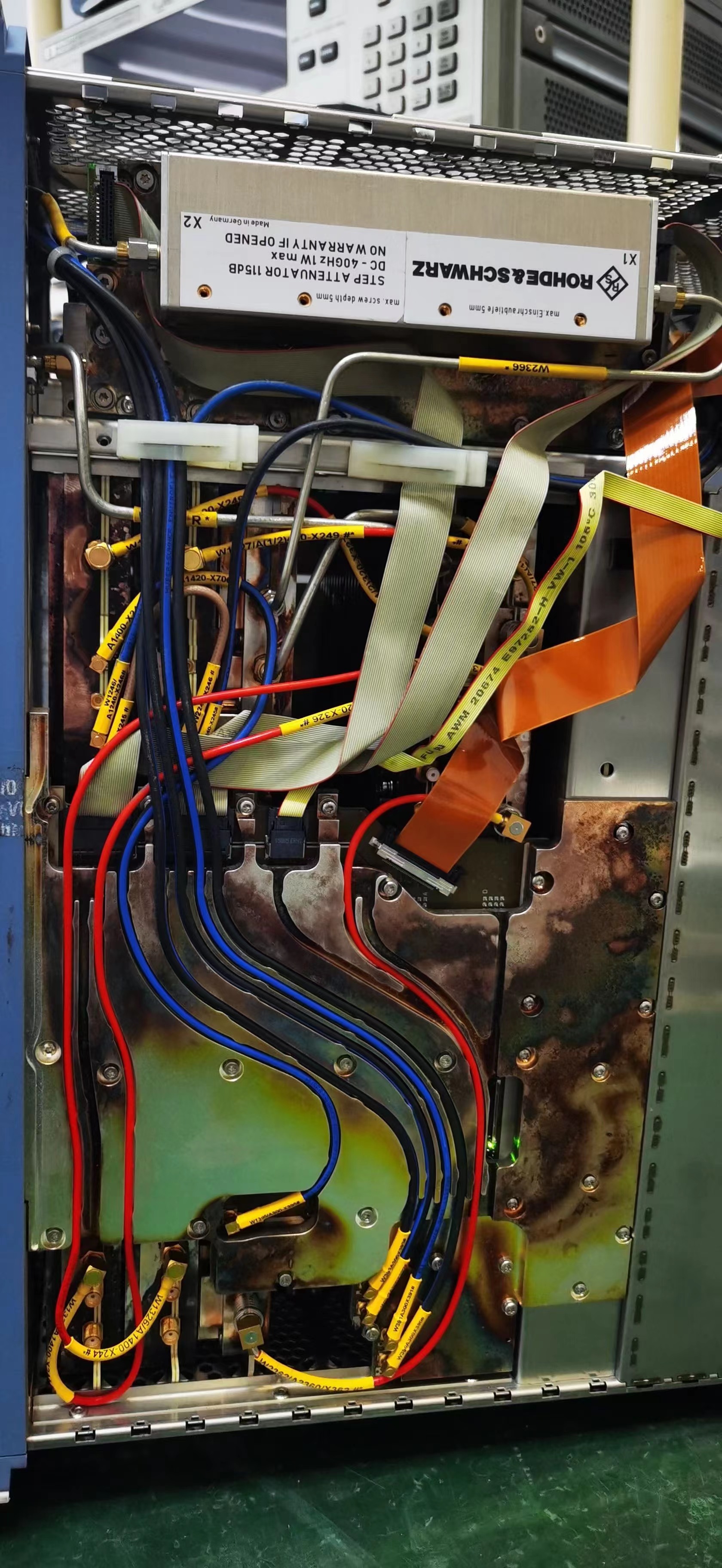 632435ca1c92a.jpg 維修信號源R&S 4.jpg