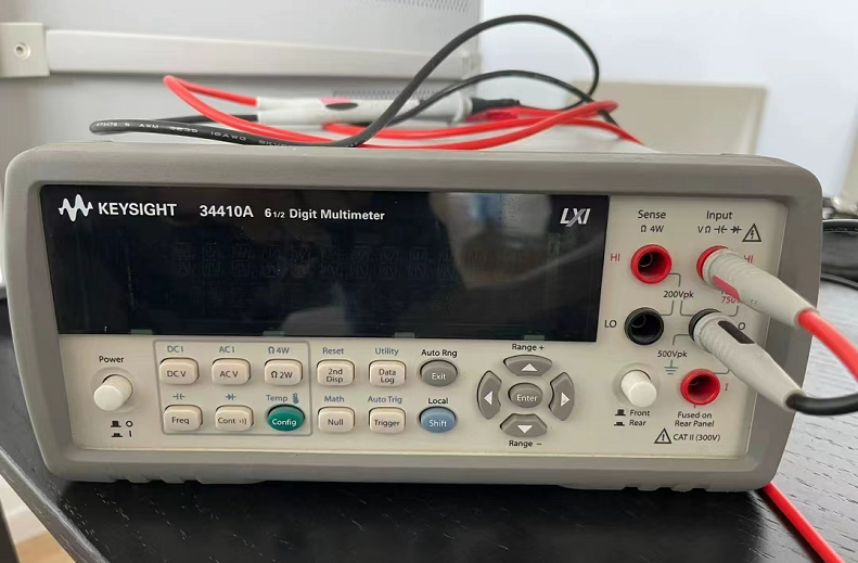 萬(wàn)用表34410A 2.png