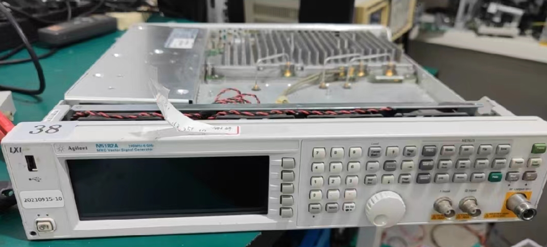 635258997d4cf.png 維修信號(hào)源N5182A 1.png