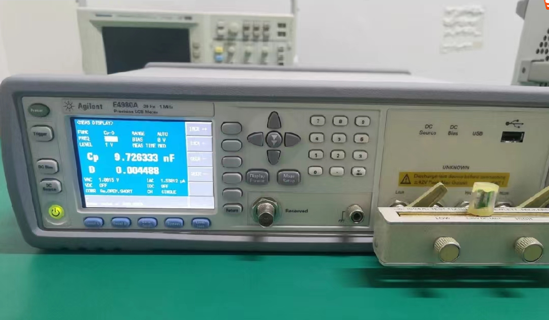 637198a1dbf7d.png LCR E4980A 4.png