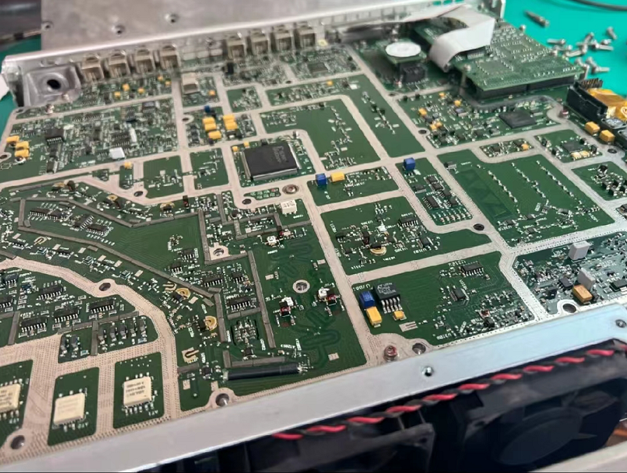 63e9913aa0295.png 維修信號源N5182A 2.png