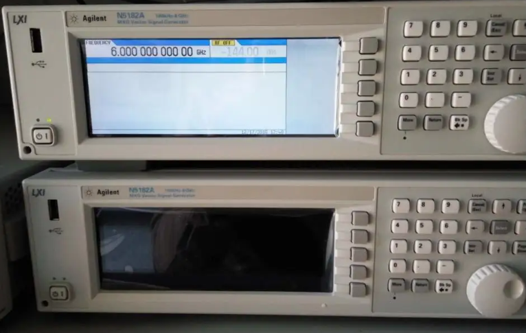 64ed3d11cd2aa.png 信號源N5182A 2 (2).png