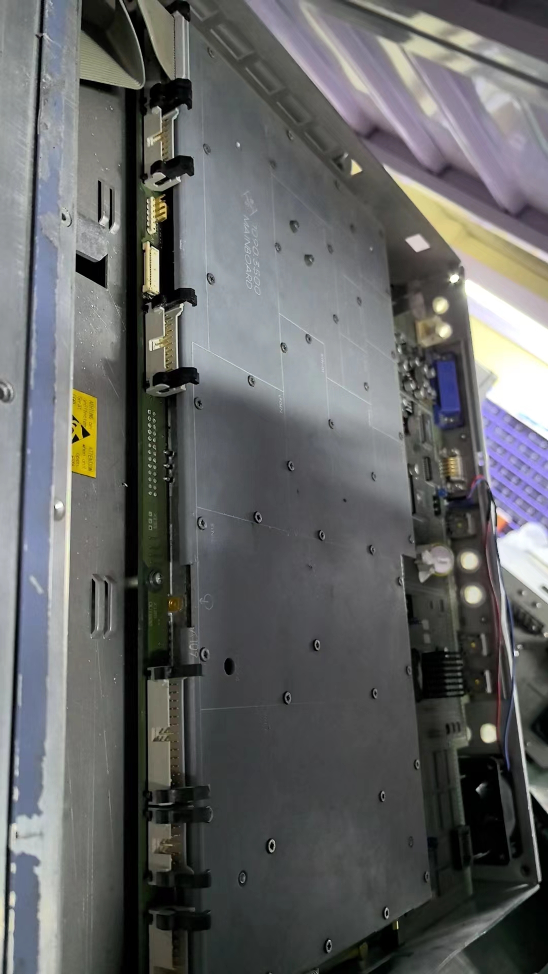 65bc8f81ab3e6.jpg 維修信號源R&S 11.jpg